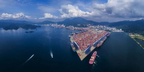 深圳GDP突破3万亿元大关 书记市长拜年致辞揭示城市经济新高度和贸易新格局